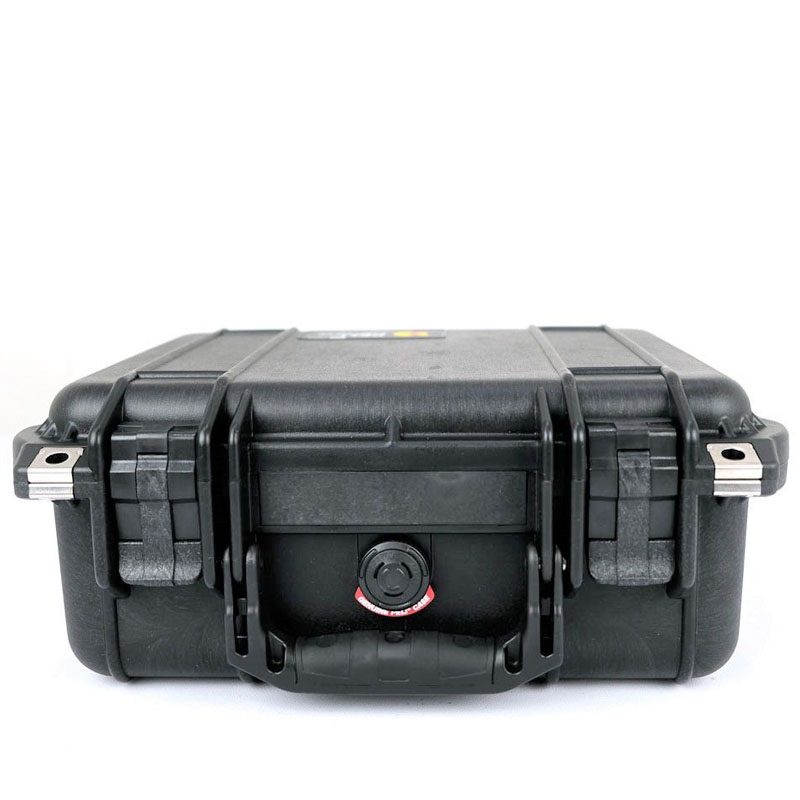 pel_1400_closed_blk Peli 1400 closed with lock
