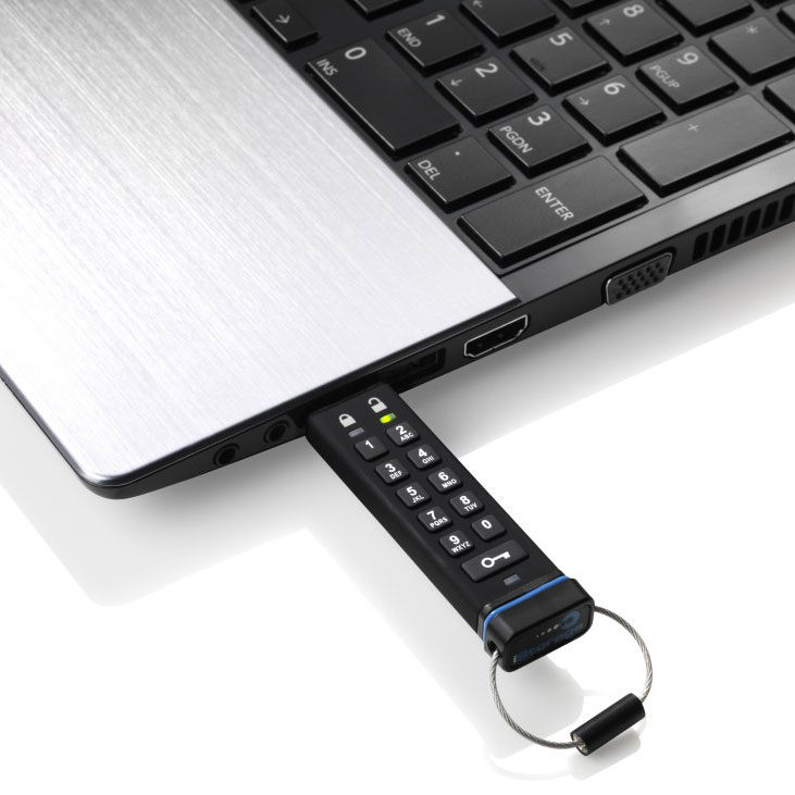 datashur-usb-laptop datashur in laptop