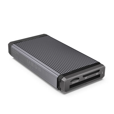 SanDisk Professional Pro-Reader - Multi Card - angle