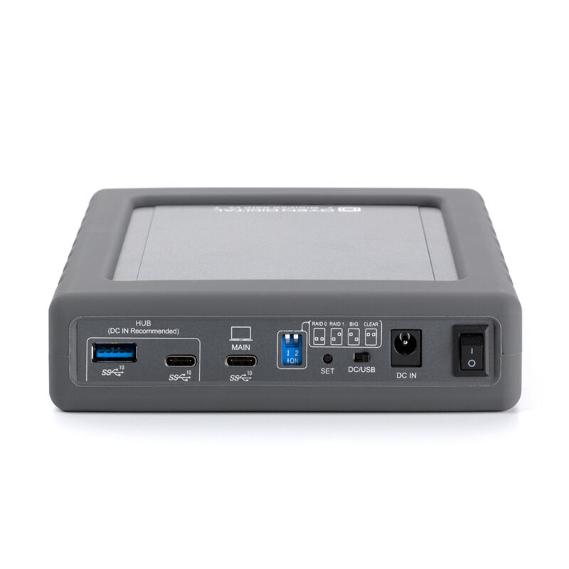 Oyen-Mini-ProRAID-V4-ports Oyen Mini Pro RAID V4 - Rear switches