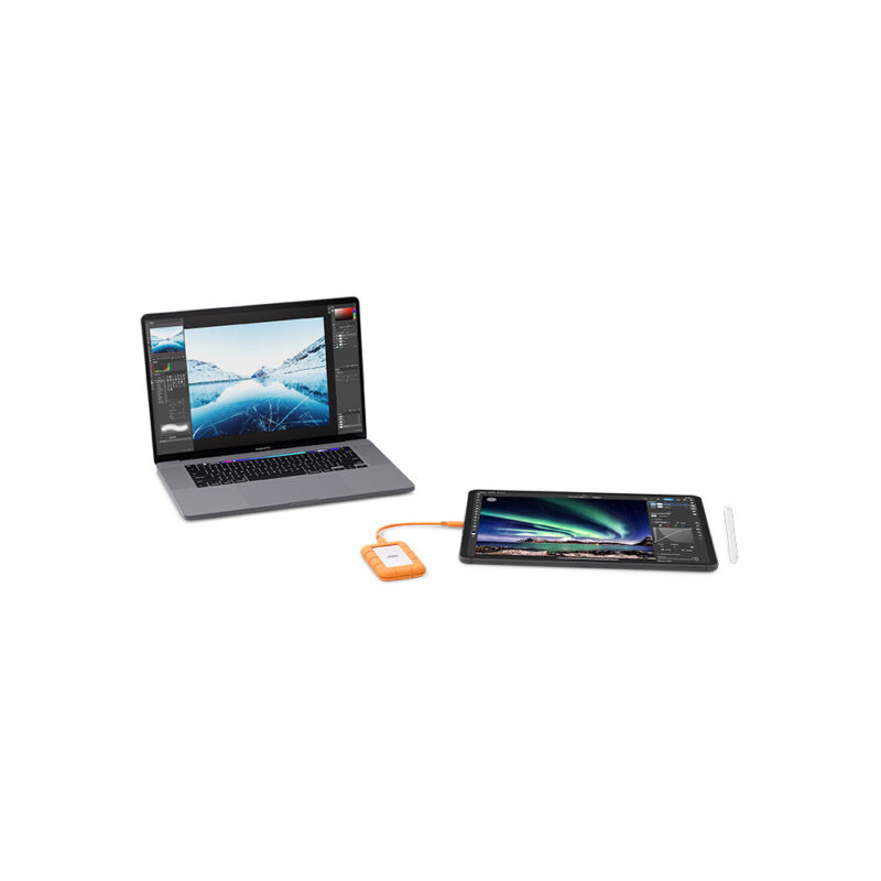 LaCie_Rugged_Mini_SSD_BOB LaCie Rugged Mini SSD with iPad Pro