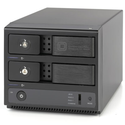 Oyen Mobius 2C RAID - Front Panel