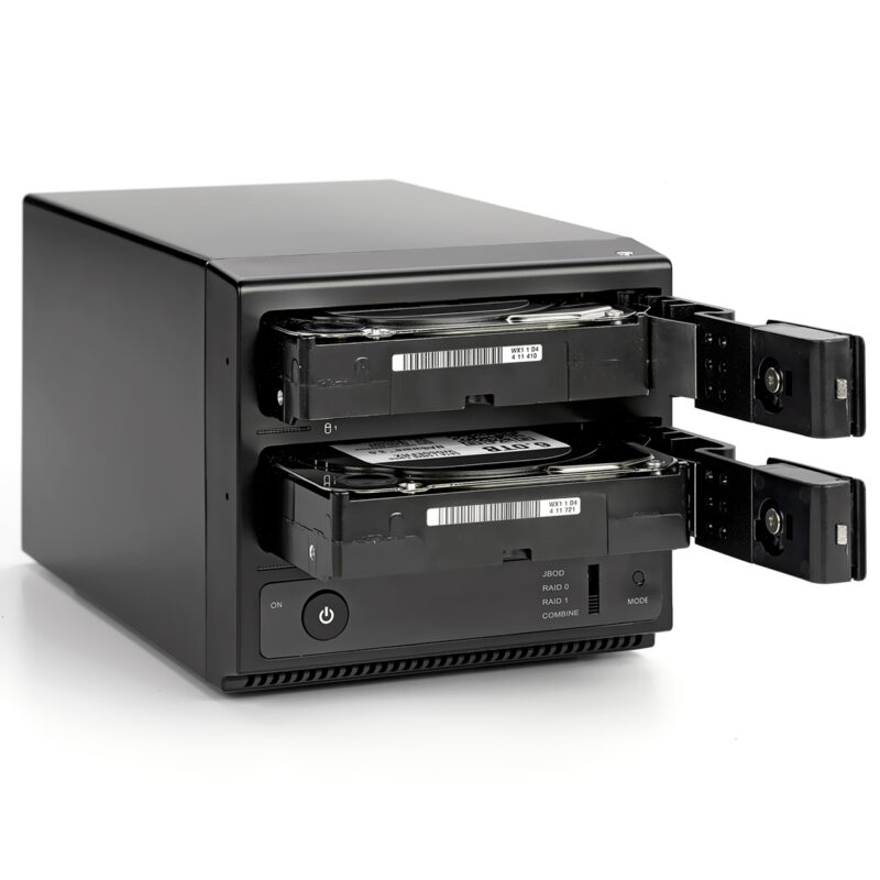 Oyen_mobius_2C_raid_open Oyen Digital Mobius 2C RAID - open doors 2 x 3.5" HDD