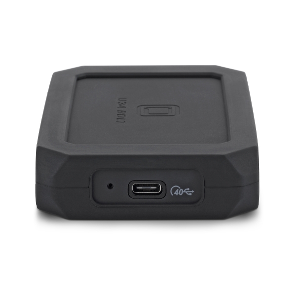 Oyen-Digital-U34Bolt-front Oyen Digital U34 Bolt NVME SSD - 8TB