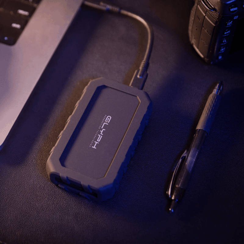 Glyph-Atom-EX20-SSD-with-Pen Glyph Atom EX20 SSD - with Pen